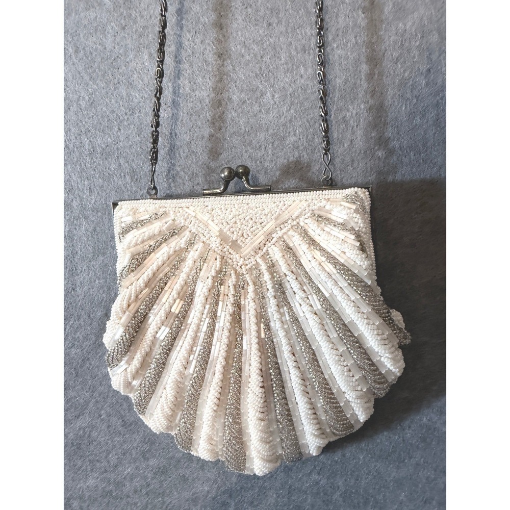 Vintage Beaded Shell Clutch Small White Silver Evening Bag Art Deco Mermaidcore - Picture 4 of 8